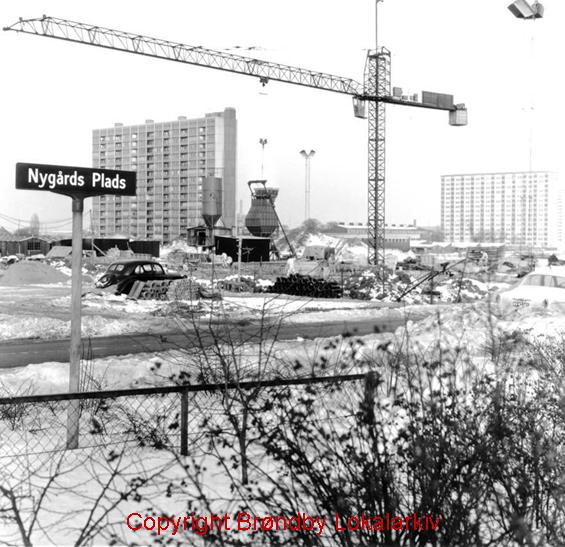 Nygårds Plads 1966.
"Kernen" under anlæg