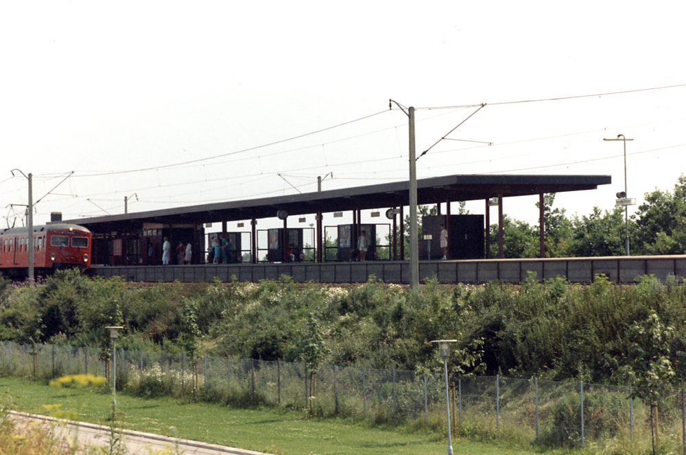 Brøndby Strand Station - set fra Nordvest 1987
