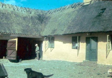 Damgårdens gårdsplads 1944