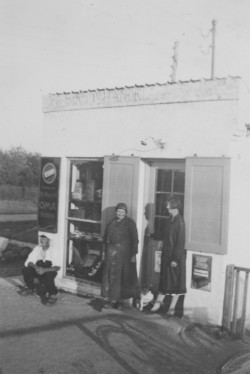 Købmandsbutikken på Hedegrænsen 2 - 1940-1950
