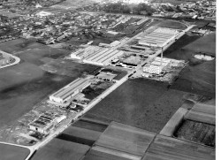 Luftfoto af fabrikken set fra SØ i 1955